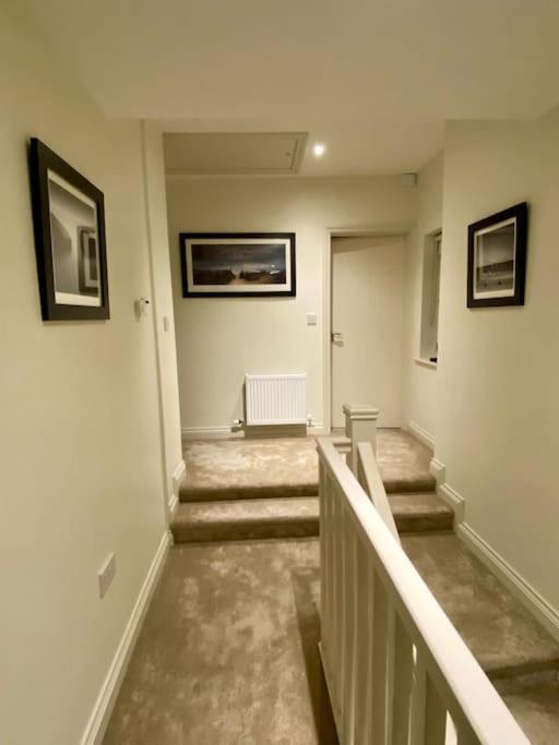 Modern Family Home Castleisland Buitenkant foto