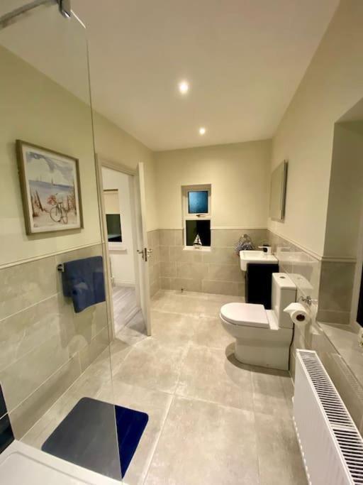 Modern Family Home Castleisland Buitenkant foto