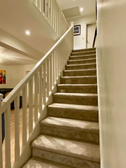 Modern Family Home Castleisland Buitenkant foto